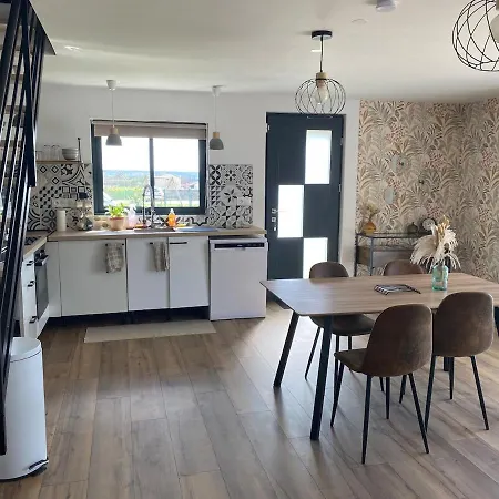 Maison En Pierre, Proche Du Futuroscope *