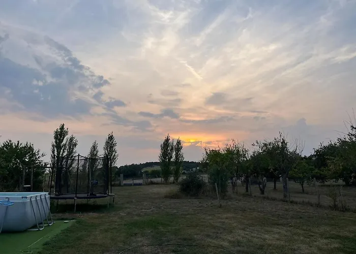 بيت للعطل Maison En Pierre, Proche Du Futuroscope *