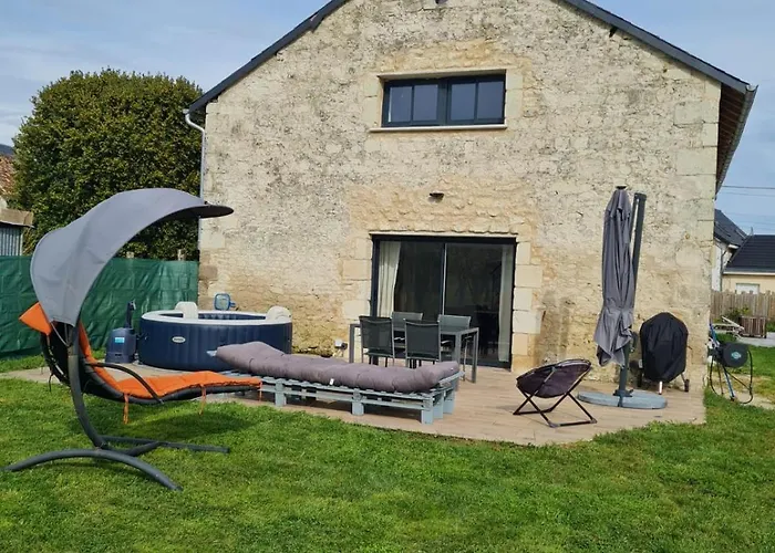 بيت للعطل Maison En Pierre, Proche Du Futuroscope