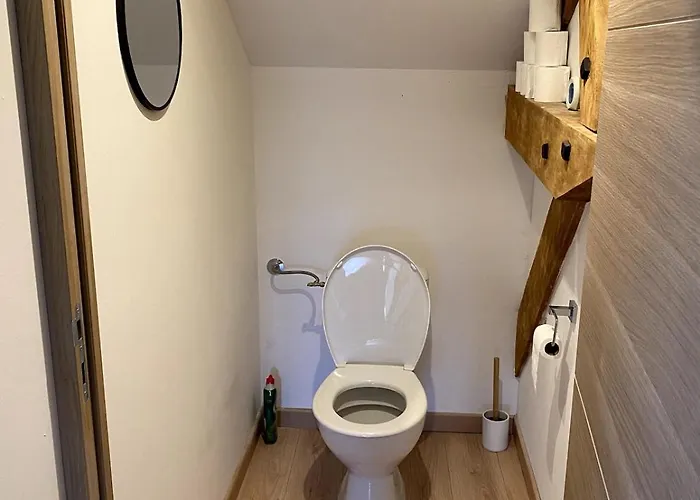 بيت للعطل Maison En Pierre, Proche Du Futuroscope Scorbé-Clairvaux